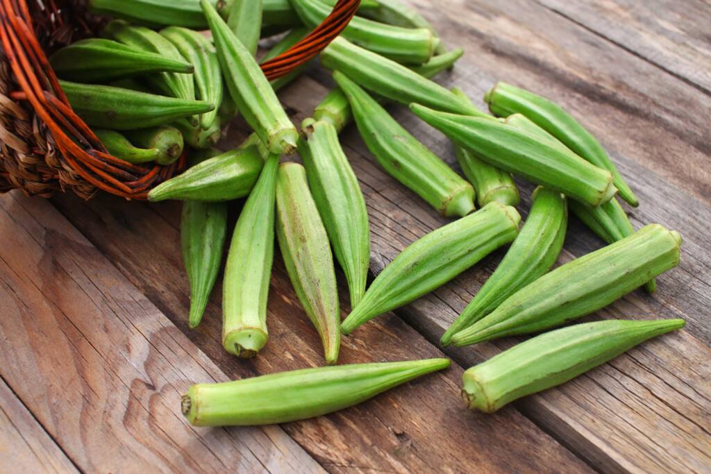 A cup of raw okra contains 10 percent of the daily recommended amount of Vitamin C and 49 percent of folacin.