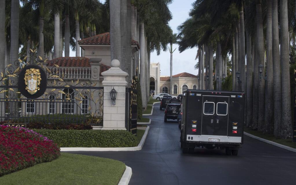 President Donald Trump's motorcade arrives at Trump International Golf Club in West Palm Beach, Fla. on March 5. (STEPHEN CROWLEY / New York Times)