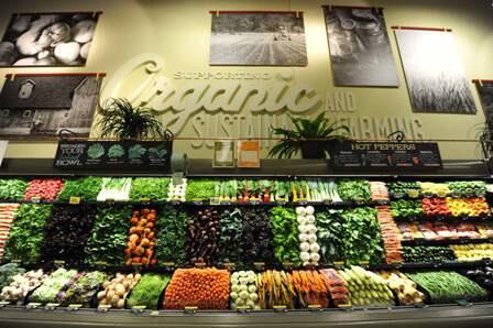 Organic farmers say Whole Foods' new rating system is far too 'good' to conventional growers.