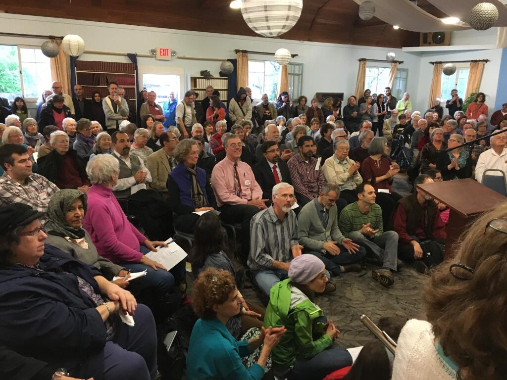 A crowd gathered at the Congregation Ner Shalom synagogue to discuss hatred directed at Muslims, Sunday, March 13, 2016. (Photo submitted by Reb Irwin Keller)