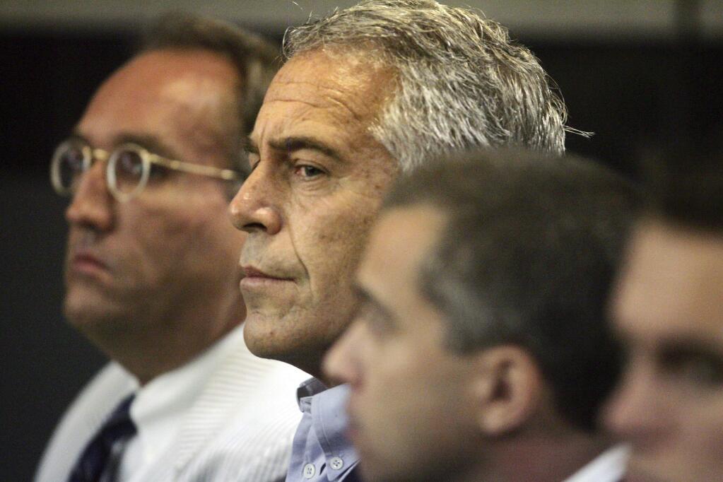 Jeffrey Epstein, who is accused of sexually abusing underage girls, has nondisclosure agreements with several potential witnesses against him. (UMA SAANGHVI / Palm Beach Post, 2008)