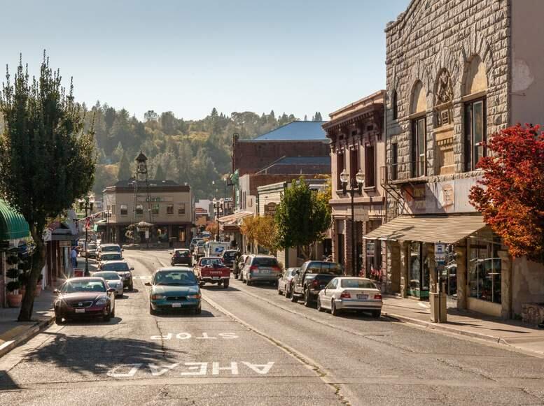 Placerville, California  (Laurens Hoddenbagh / Shutterstock)