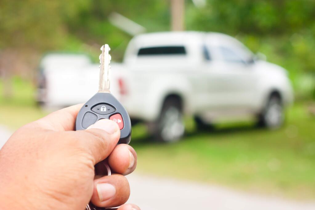 The Sonoma police strongly recommend that Valley residents lock their cars at all times.