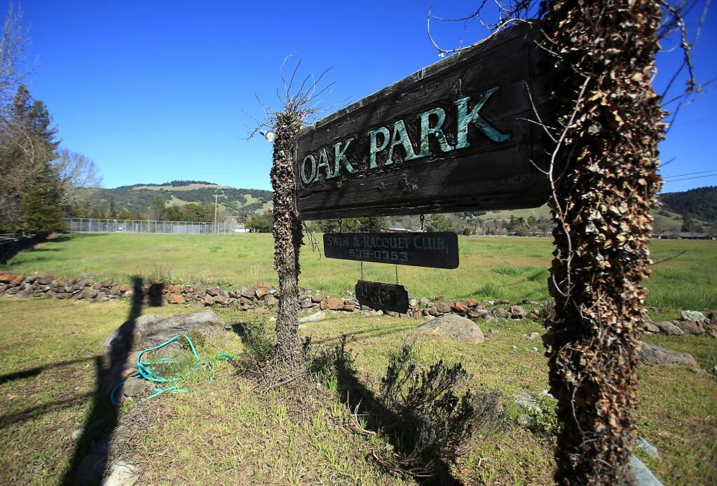 Oak Park Swim and Racquet Club in Santa Rosa (KENT PORTER/ PD)