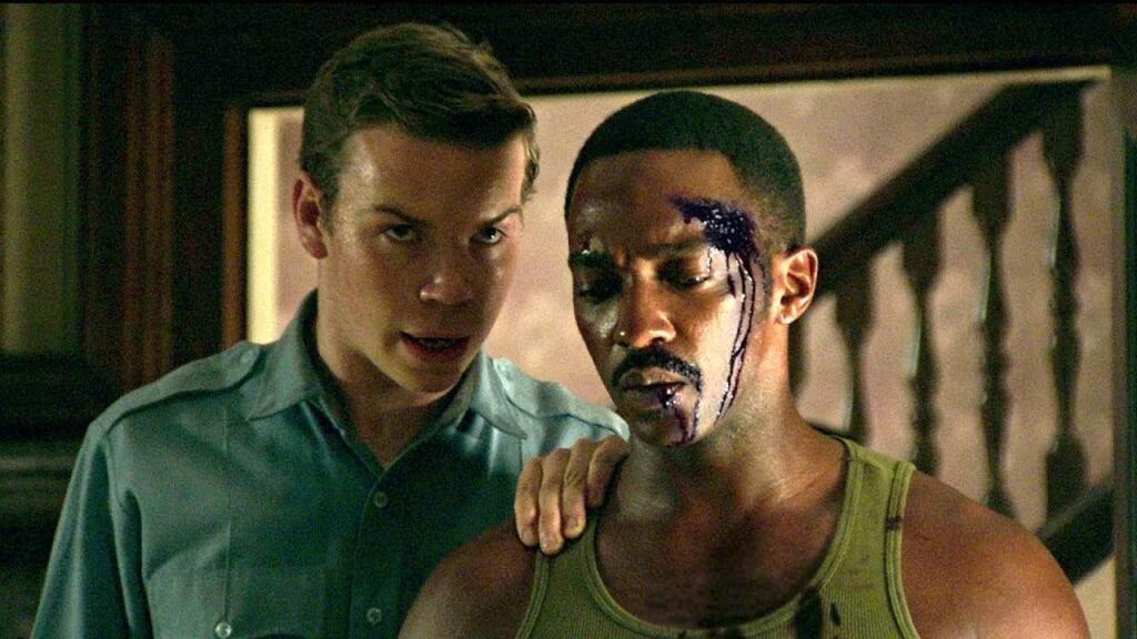 Officer Krauss (Will Poulter) offers paratrooper Greene (Anthony Mackie) some helpful advice in 'Detroit.'
