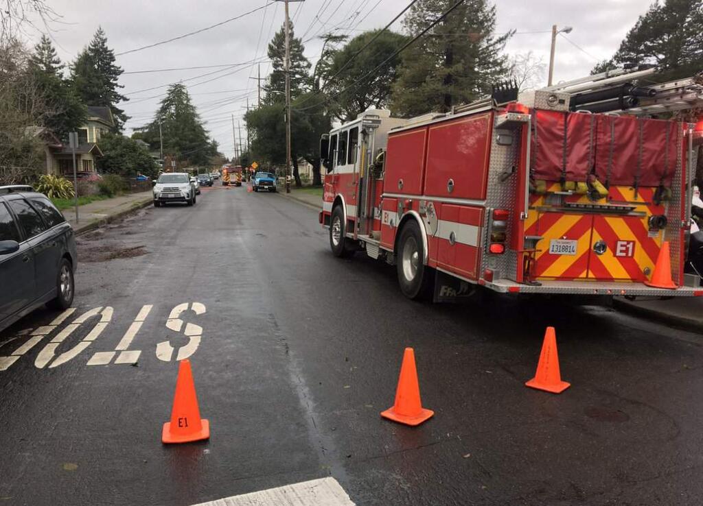 A gas leak prompted the evacuation of 16 homes near downtown Santa Rosa on Thursday, Jan. 17, 2019. (SANTA ROSA FIRE DEPARTMENT/ TWITTER)