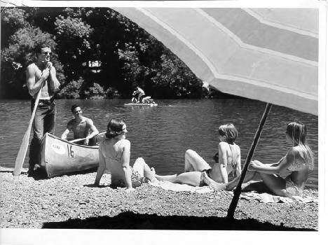 Sunbathers at Johnson's beach in Guerneville in 1970. (SONOMA COUNTY LIBRARY)