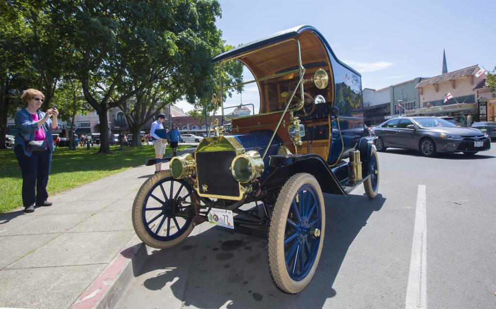 A Ford Model T Club was in town on Wednesday morning, June 6, and parked their cars around the Plaza as they toured the town, much to the delight of passersby. The Model T, also known as the Tin Lizzie, was produced by Ford from 1908 to 1927 and was known as the first affordable automobile. (Photo by Robbi Pengelly/Index-Tribune)