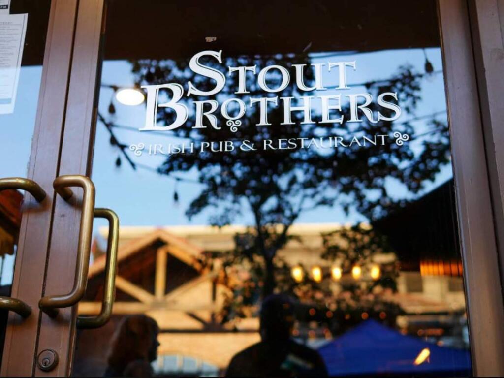 Stout Brothers Pub in Santa Rosa (STOUT BROTHERS IRISH PUB & RESTAURANT/ FACEBOOK)