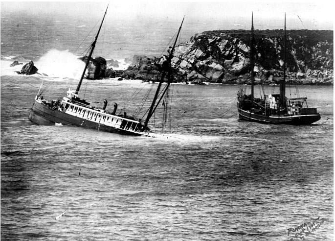 Wreck of the Pomona at Fort Ross cove 1908