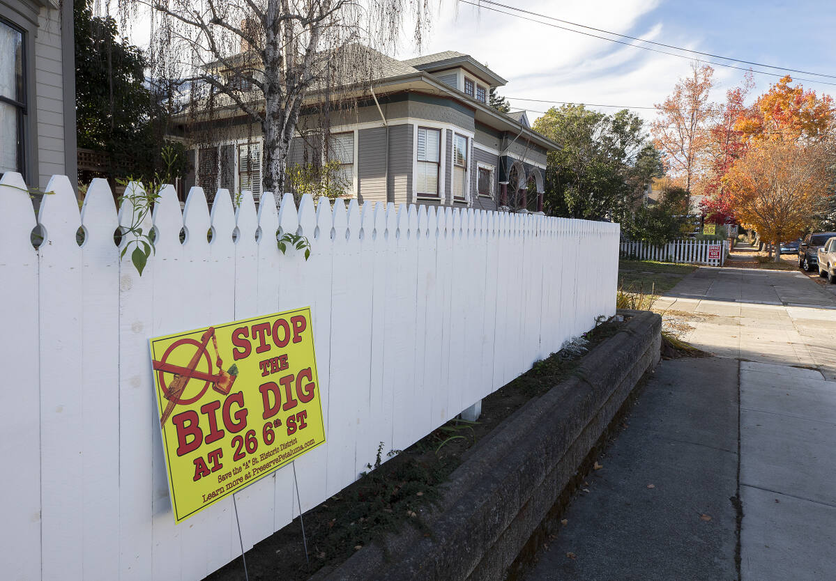Neighbors fail to block historic property renovation