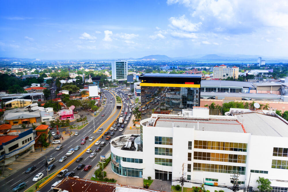 San Pedro Sula, Honduras (Manuel Chinchilla / Shutterstock)