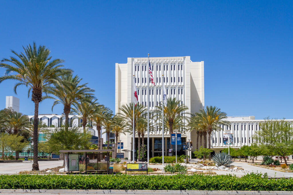 Admission and Records building at California State University, Fullerton, 2021. (Shutterstock)