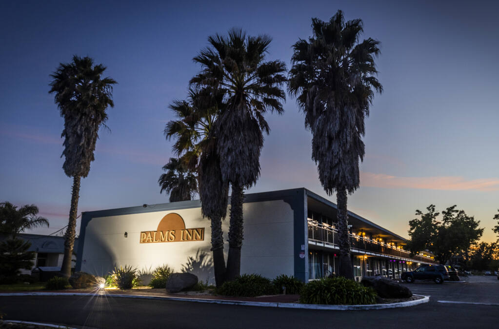 The Palms Inn in Santa Rosa. (John Burgess/The Press Democrat)