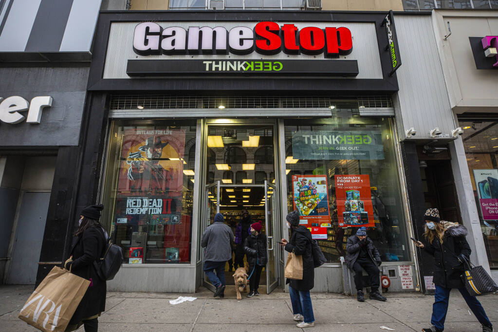 A GameStop store in Manhattan on Wednesday, Jan. 27, 2021. GameStop shares have soared 1,500 percent as millions of small investors, egged on by social media, employ a classic Wall Street tactic to put the squeeze — on Wall Street. (Hiroko Masuike/The New York Times)
