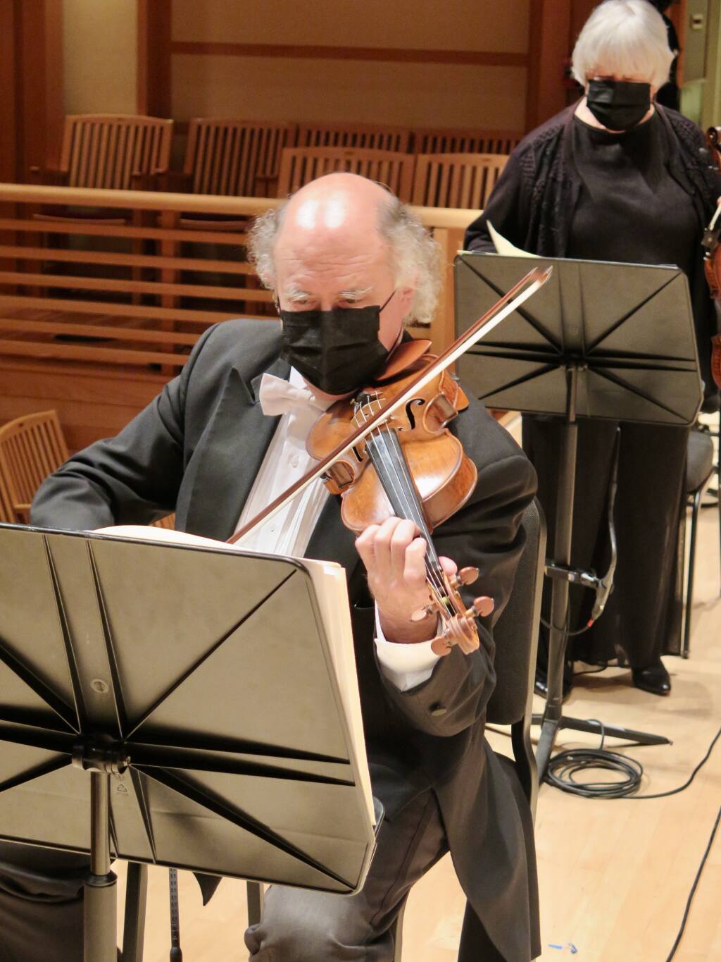 Santa Rosa Symphony Concertmaster Joe Edelberg  warms up for a recording session.  (Kate Matwychuk/Santa Rosa Symphony)