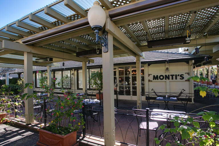 Monti's Restaurant in Santa Rosa. (Mariah Smith Photography/Sonoma County Tourism)