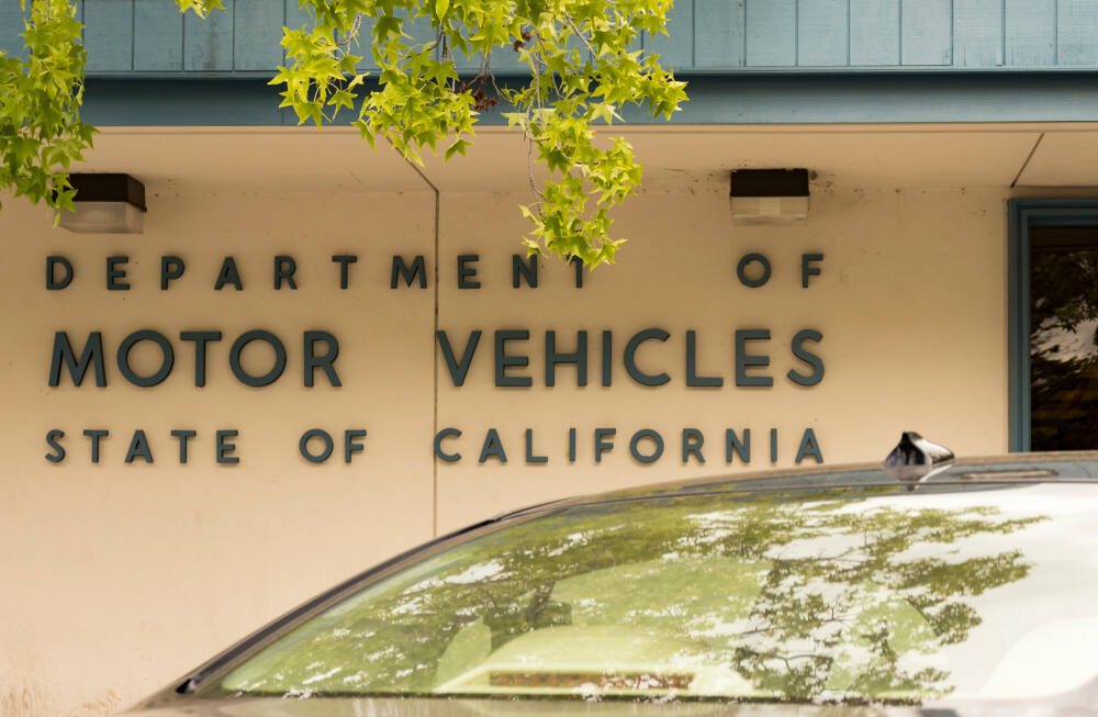 State of California Department of Motor Vehicles in Los Gatos, California. (stellamc / Shutterstock)