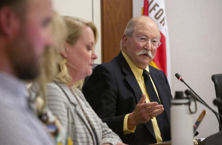 Planning Commission Chairman Larry Barnett  at a 2013 meeting. (Robbi Pengelly/Index-Tribune)